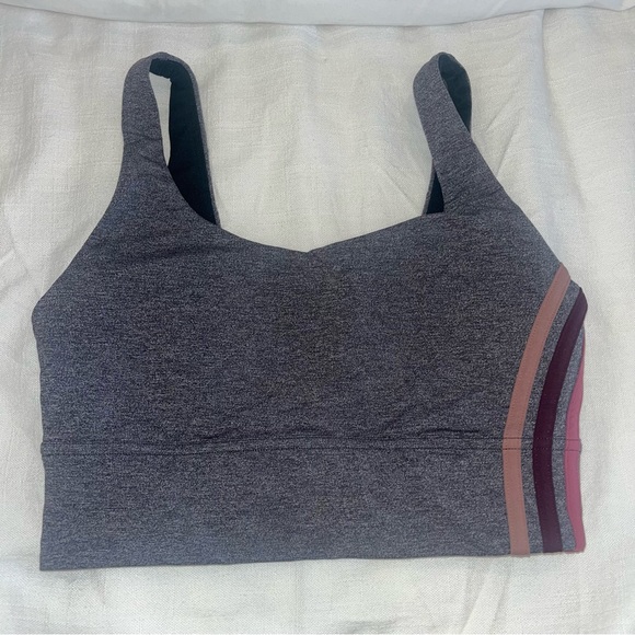 Lululemon sports bra - Picture 1 of 4